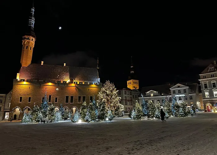 Апартаменты Unique 2 Bedroom In The Old Town