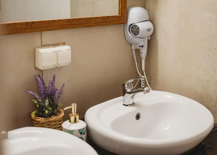 Unique 2 Bedroom In The Old Town Lägenhet *